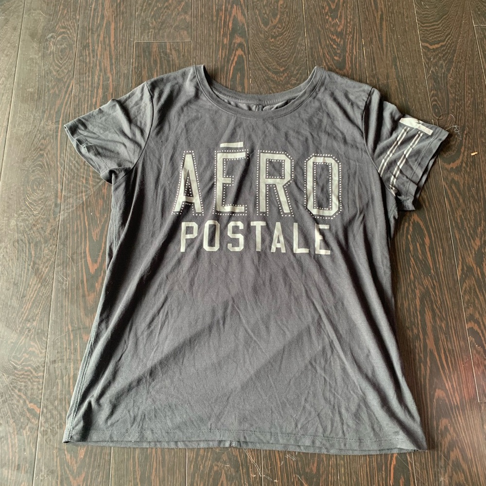 Aéropostale grey t-shirt